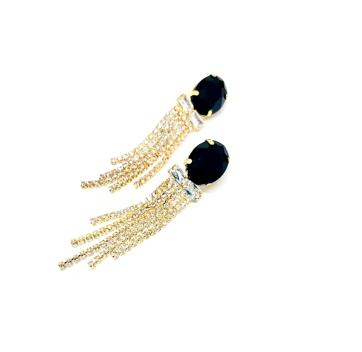 Uniqe Trader Dangling Earrings