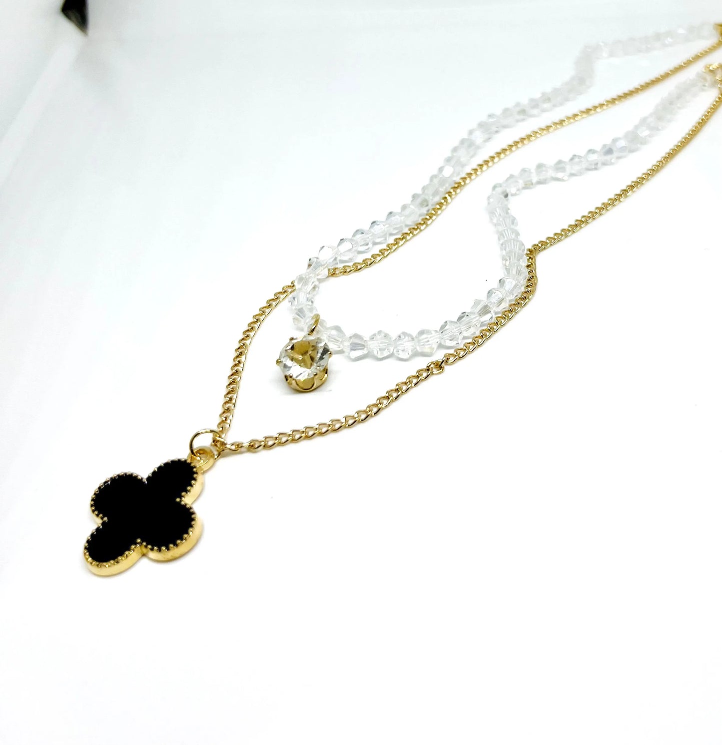 Clover Necklace Uniqe Trader