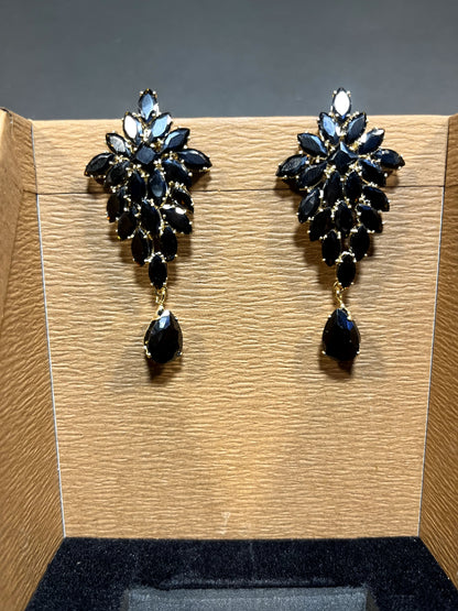 بلیک کرسٹل اسٹیٹمنٹ ڈراپ بالیاں - لگژری خواتین کے زیورات